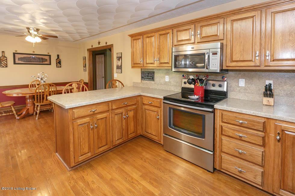 7730 Boston Road Bardstown, KY 40004 - Photo 14 of 54 17