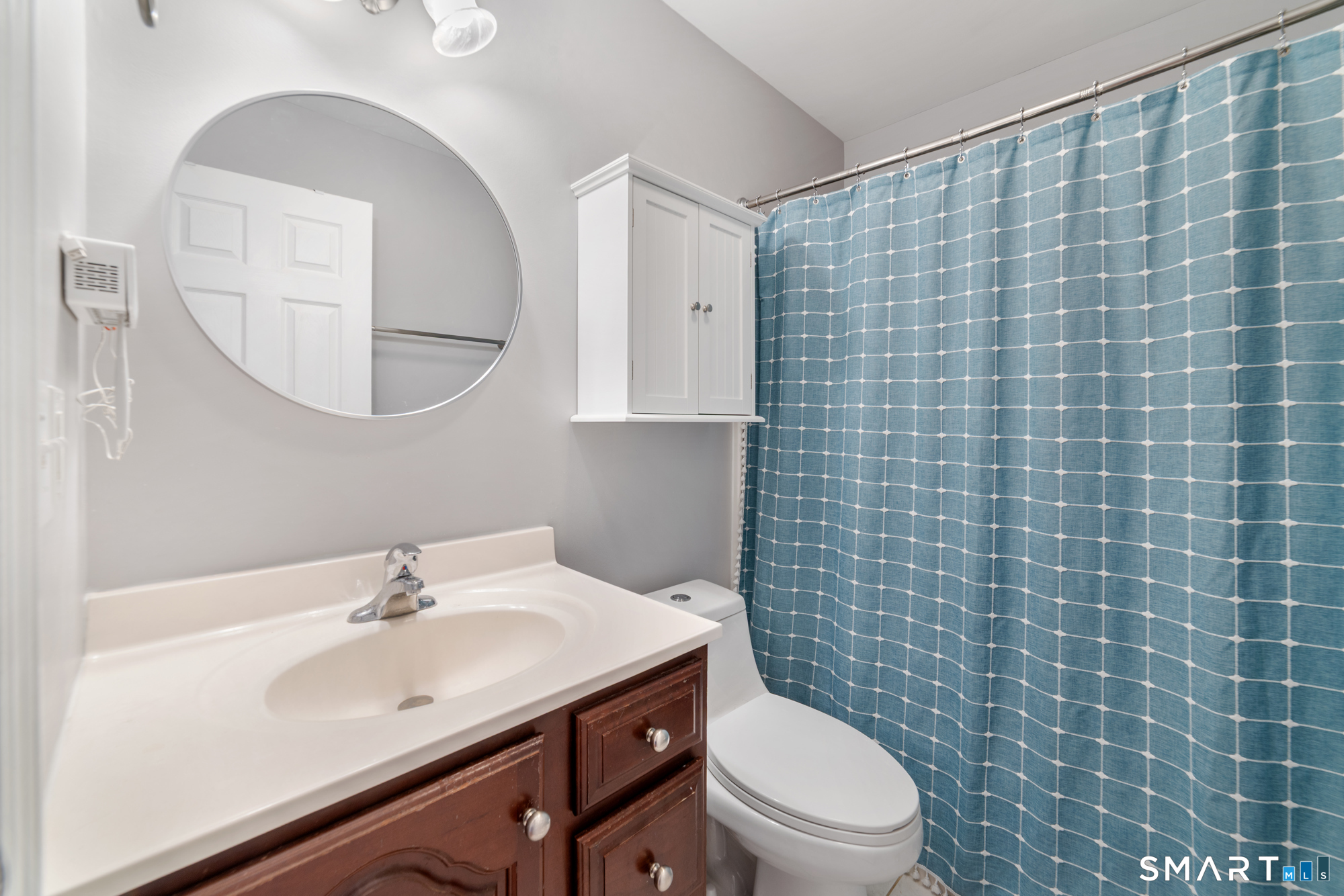 611 Kent Road New Milford, CT 06755 - Photo 14 of 39 Main hallway bathroom