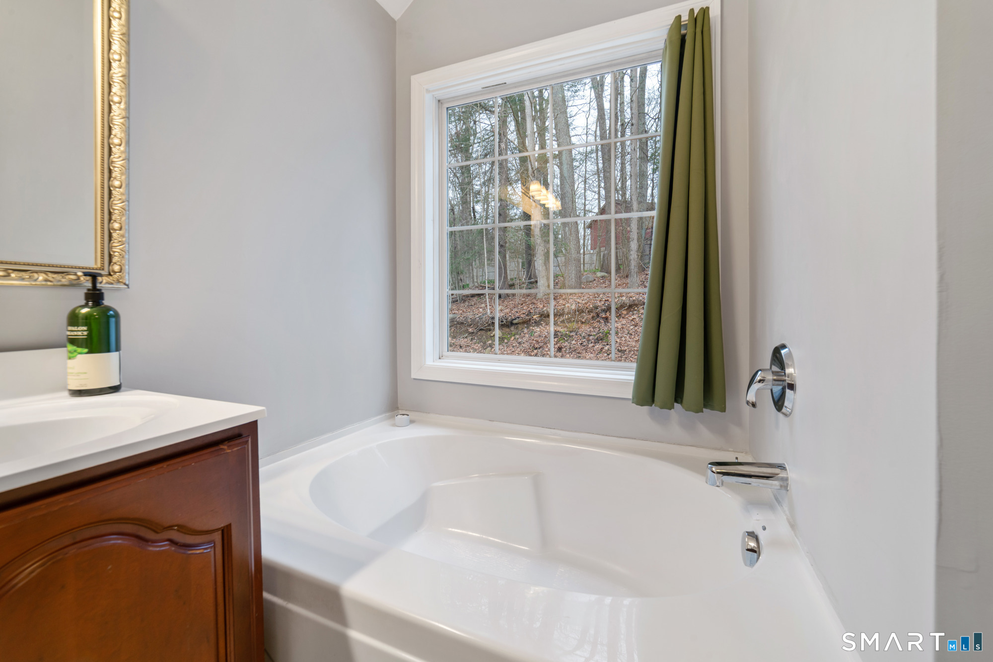 611 Kent Road New Milford, CT 06755 - Photo 17 of 39