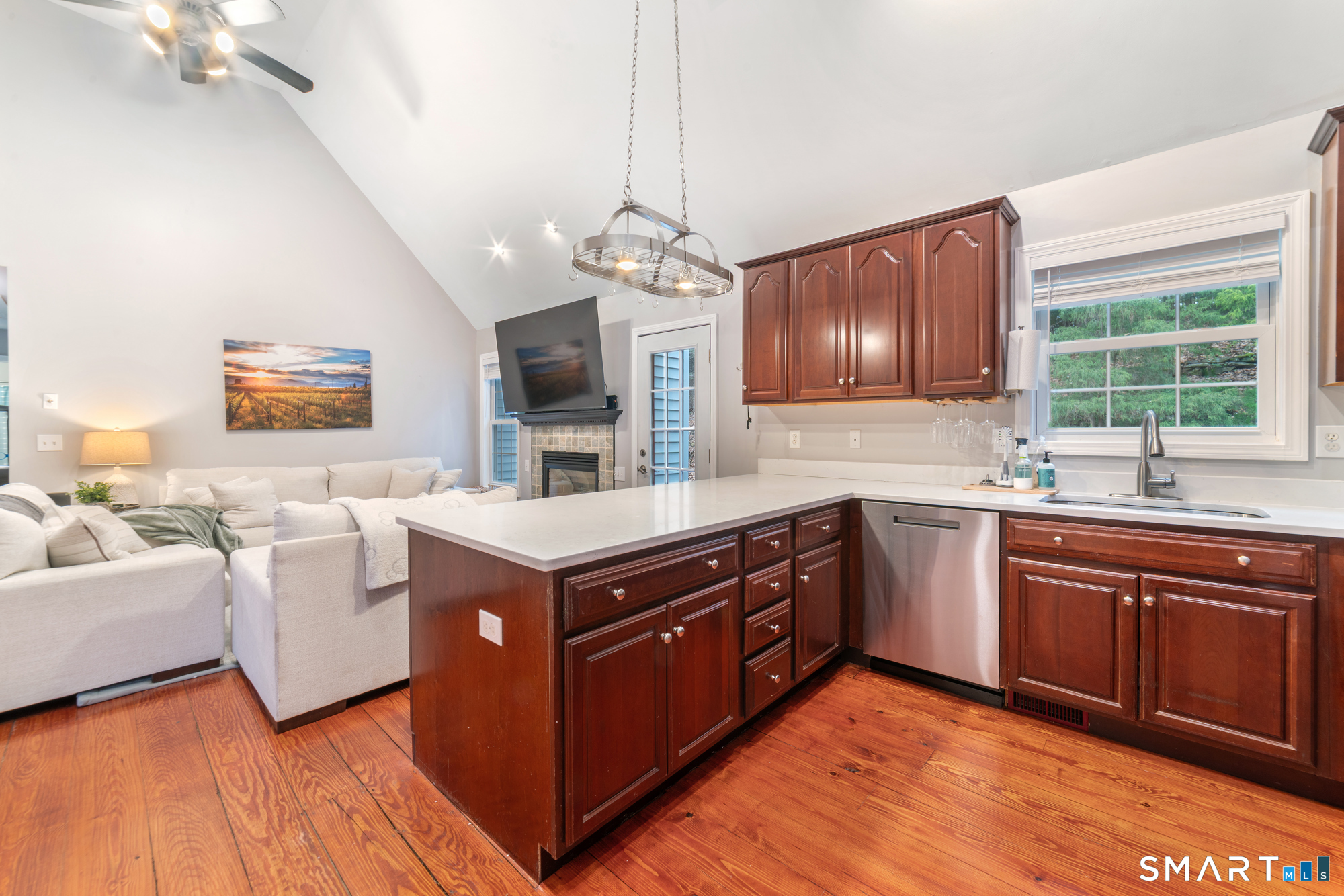 611 Kent Road New Milford, CT 06755 - Photo 8 of 39