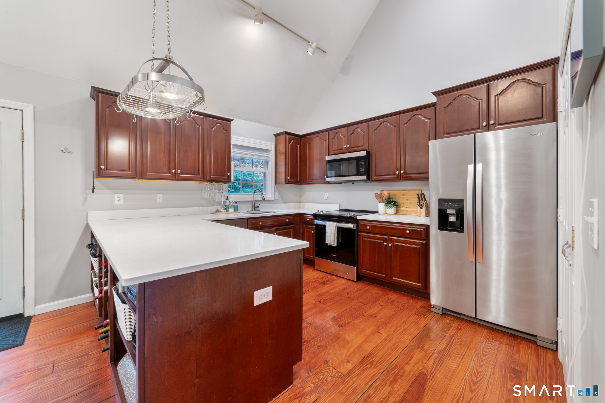 611 Kent Road New Milford, CT 06755 - Photo 9 of 39