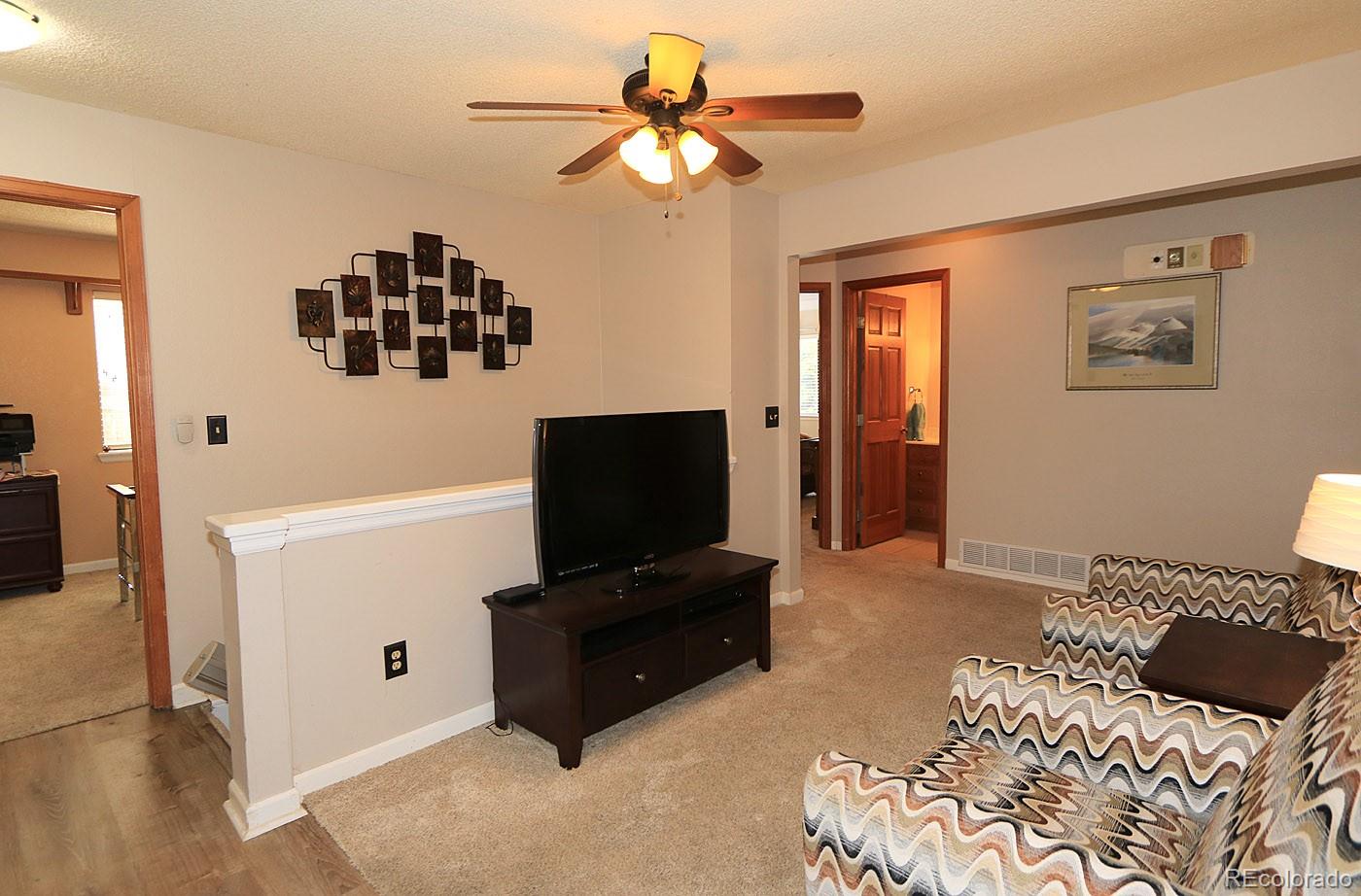 270 Quail Ridge Circle Highlands Ranch, CO 80126 - Photo 12 of 35 Gallery Image 12