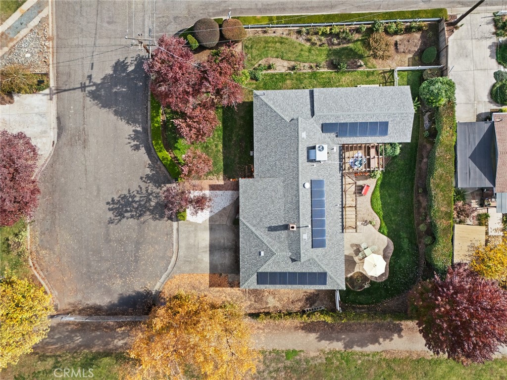 1075 Tracy Lane Chico, CA 95926 - Photo 5 of 29 a bird view of a house