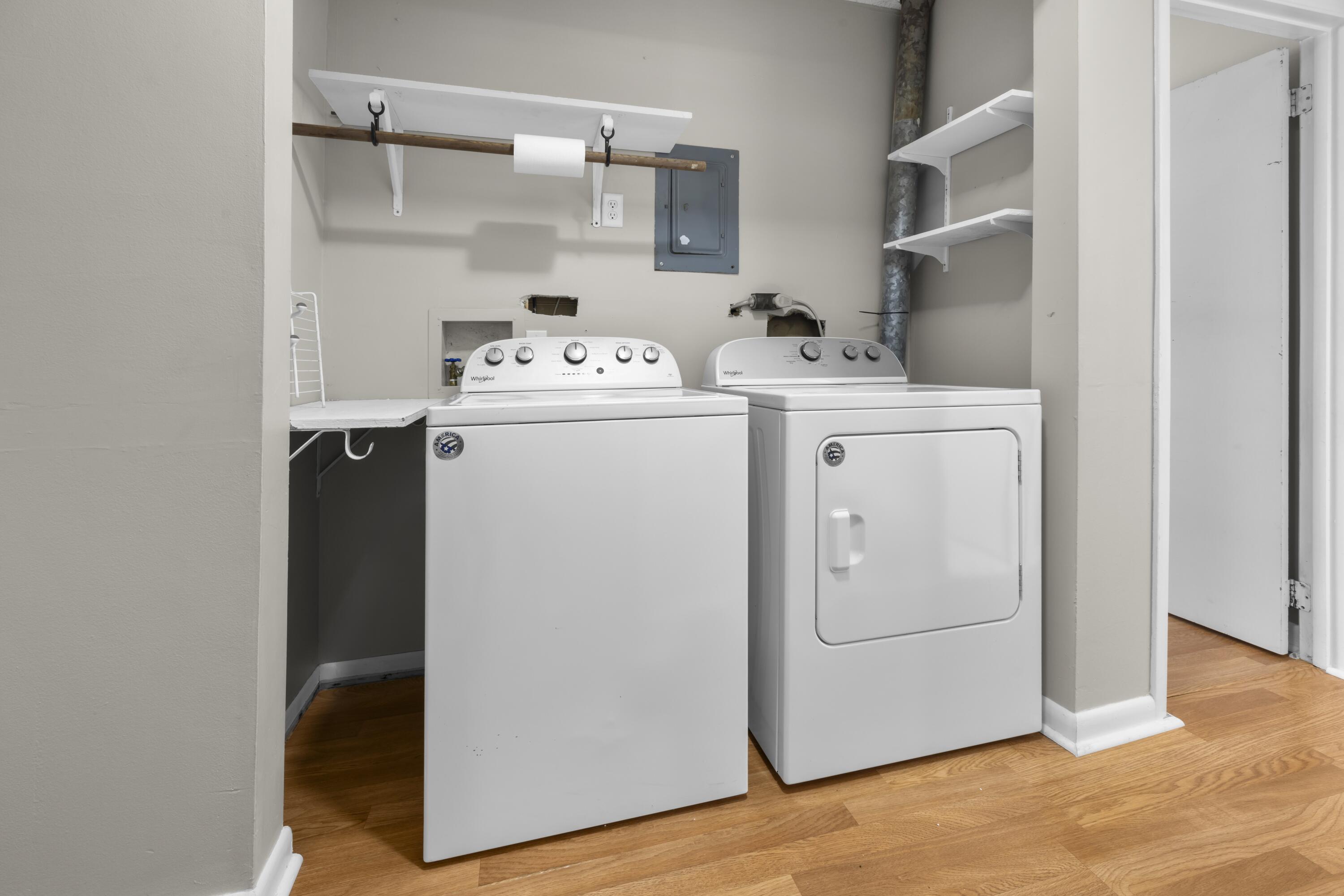 307 Spring Lane Destin, FL 32541 - Photo 37 of 42 a utility room with dryer and washer