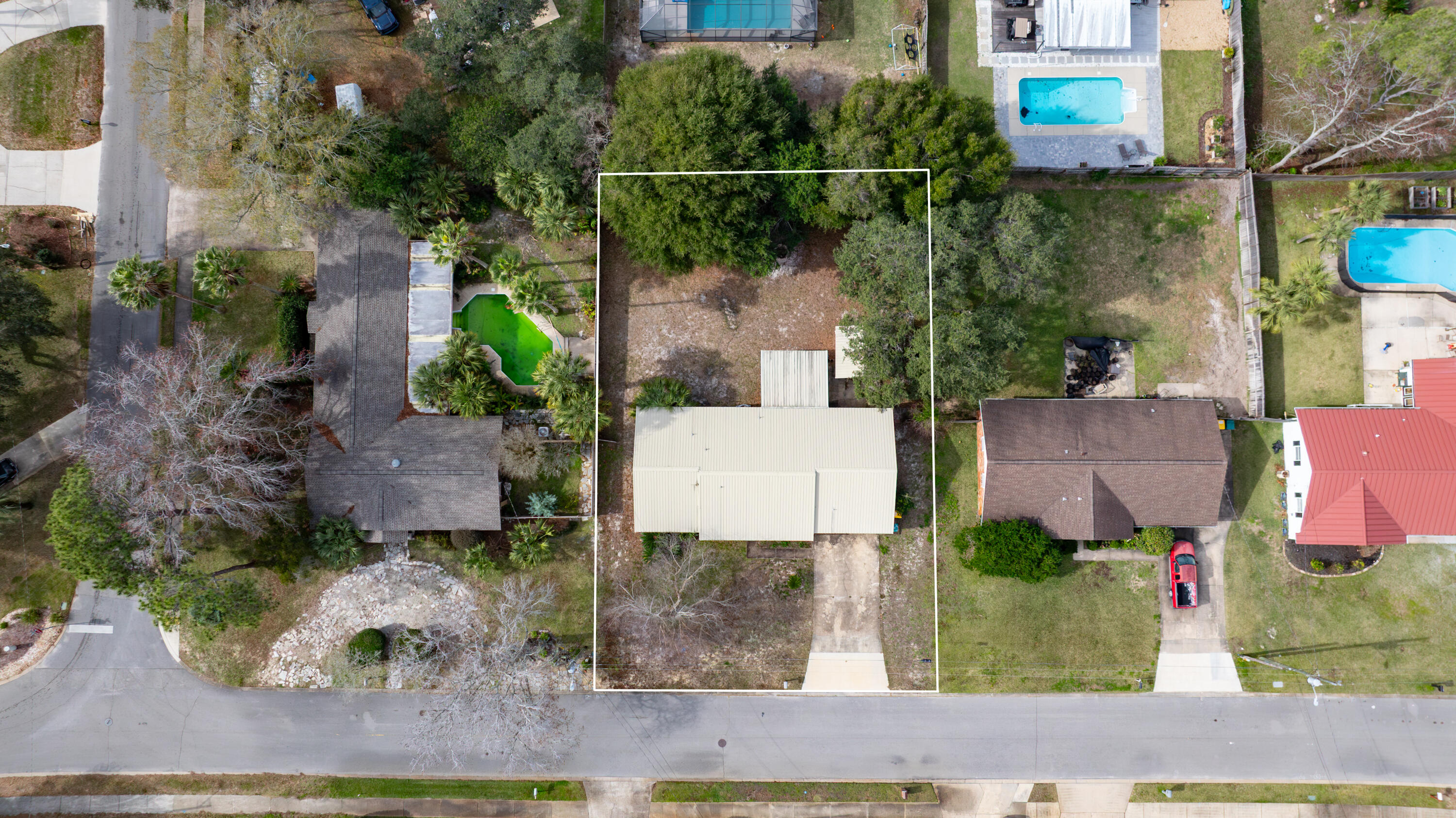 307 Spring Lane Destin, FL 32541 - Photo 5 of 42 DJI_20260112112738_0010_D