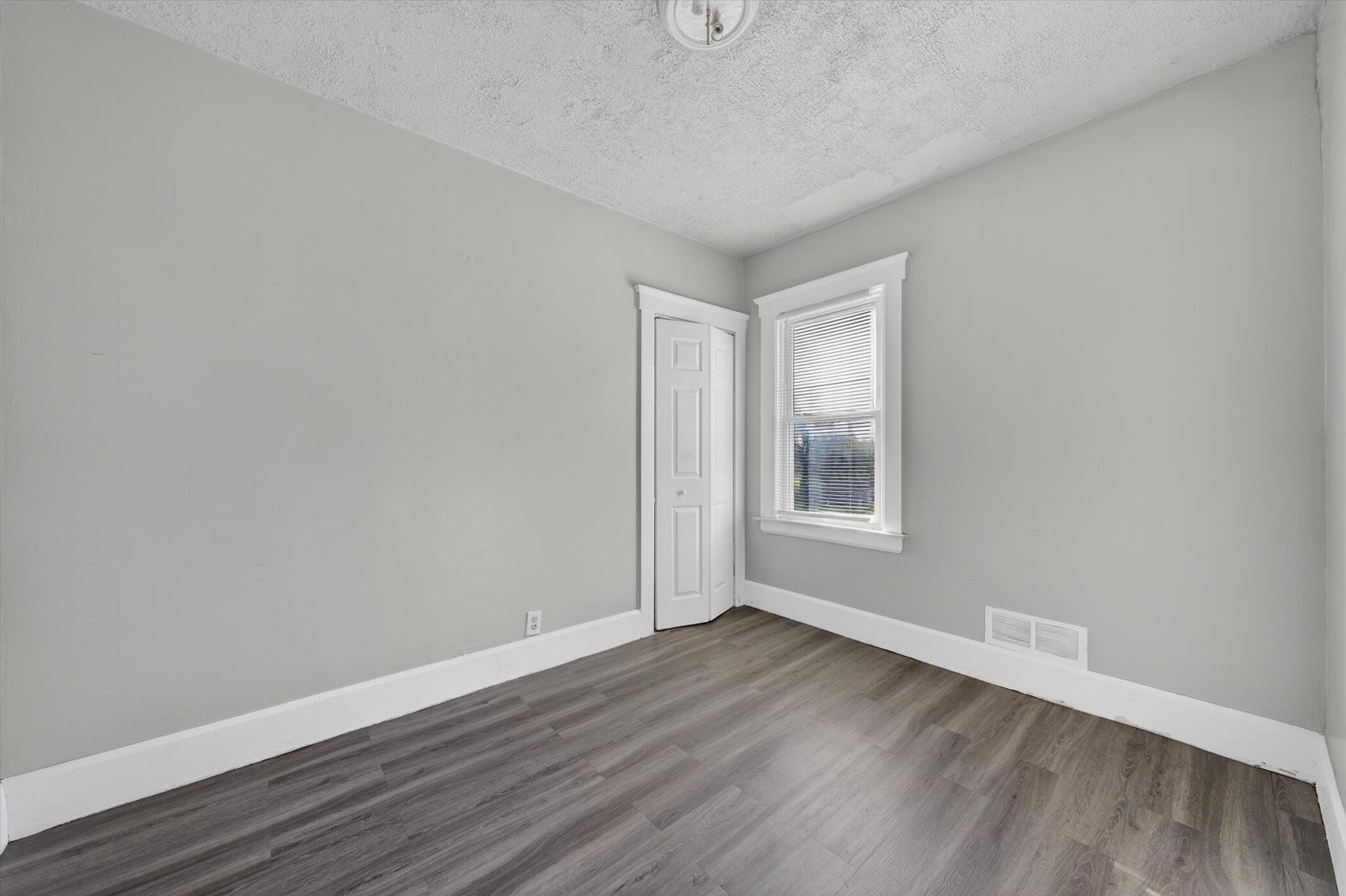 2966-2970 Harding Street Detroit, MI 48214 - Photo 25 of 39 25-2970-Harding-St-Detroit-MI-48214-Wind