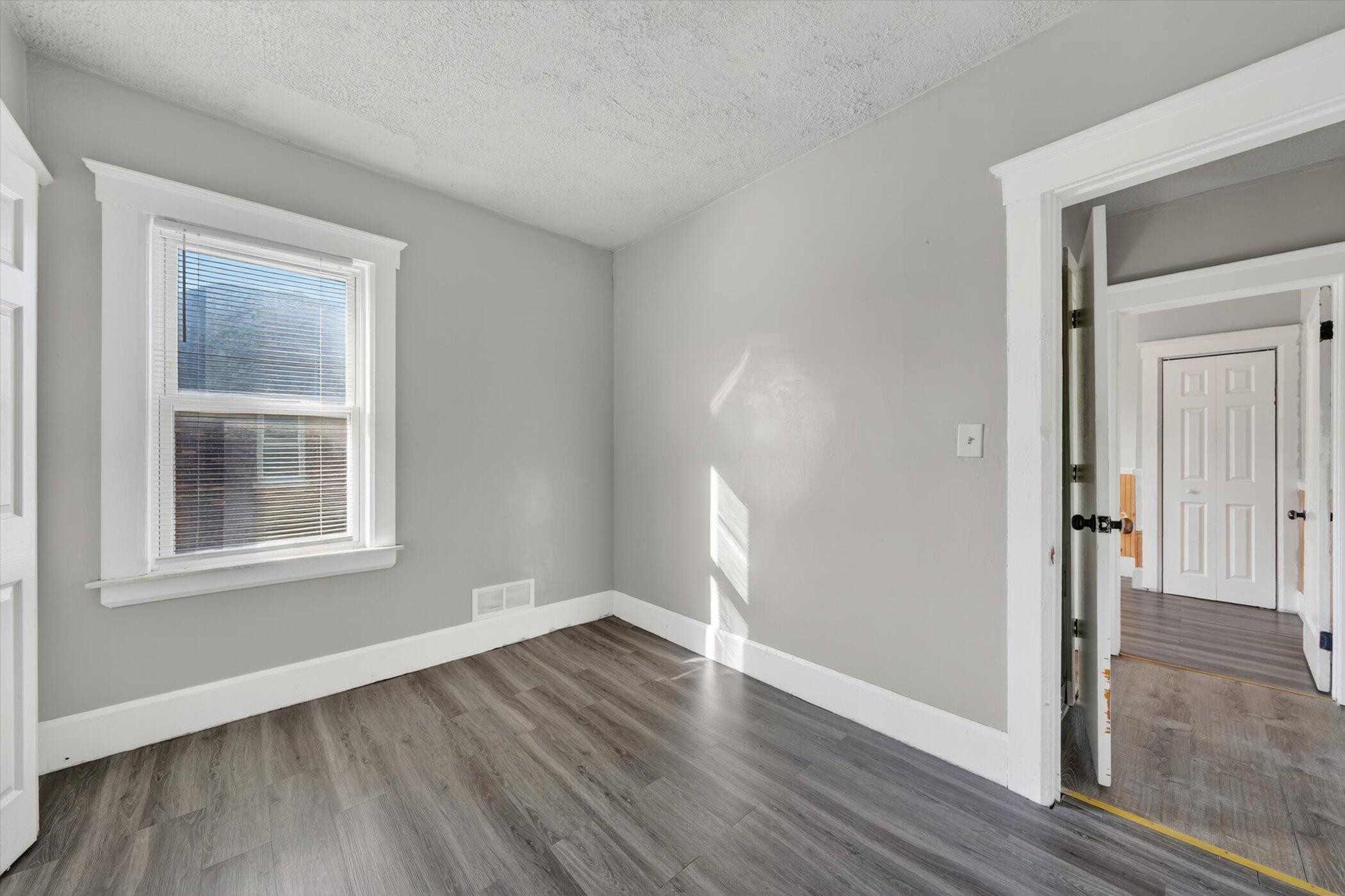 2966-2970 Harding Street Detroit, MI 48214 - Photo 26 of 39 26-2970-Harding-St-Detroit-MI-48214-Wind