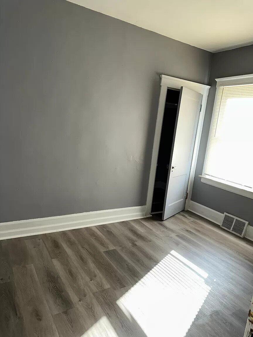 2966-2970 Harding Street Detroit, MI 48214 - Photo 33 of 39 5