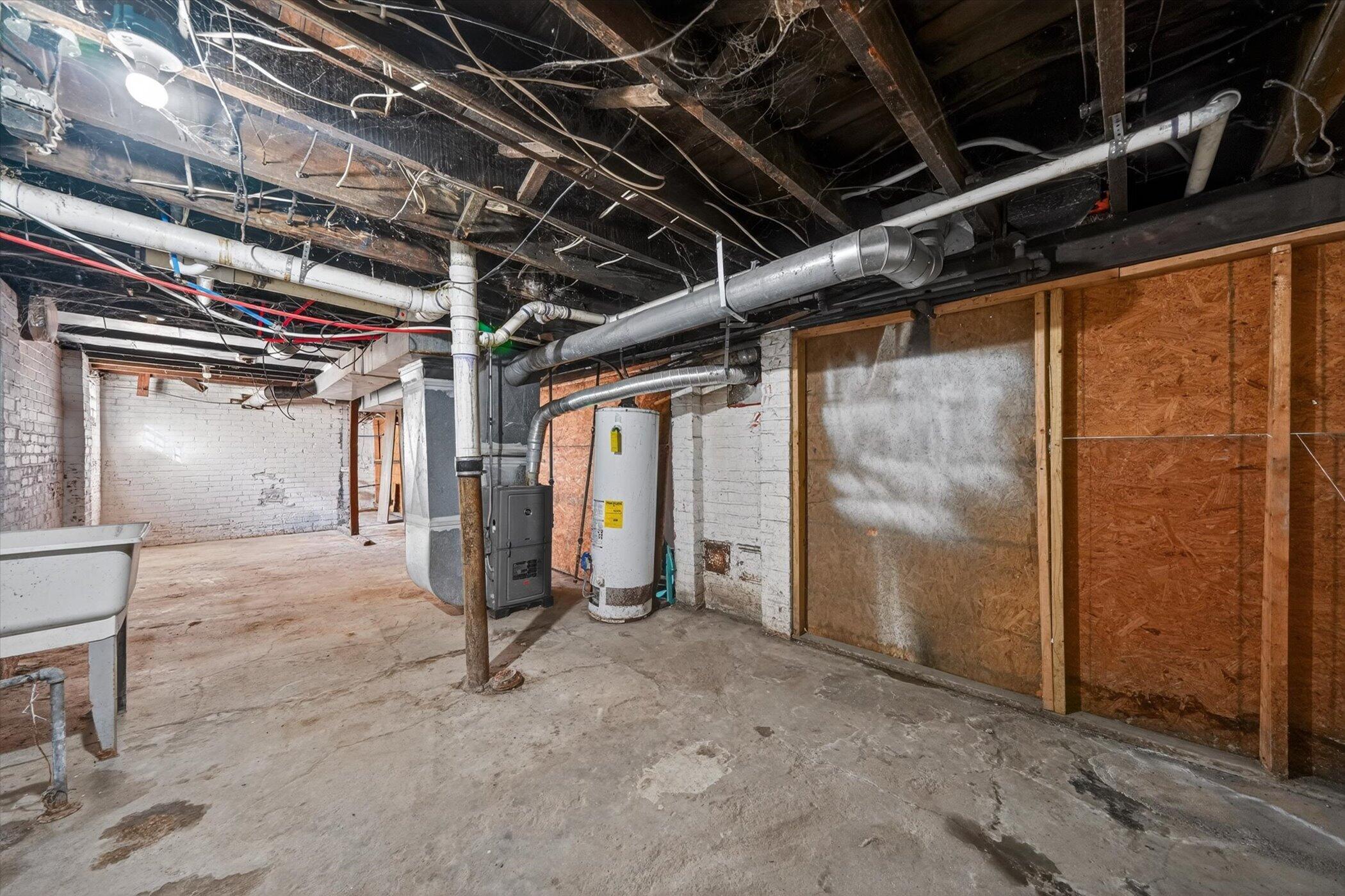 2966-2970 Harding Street Detroit, MI 48214 - Photo 36 of 39 29-2970-Harding-St-Detroit-MI-48214-Wind