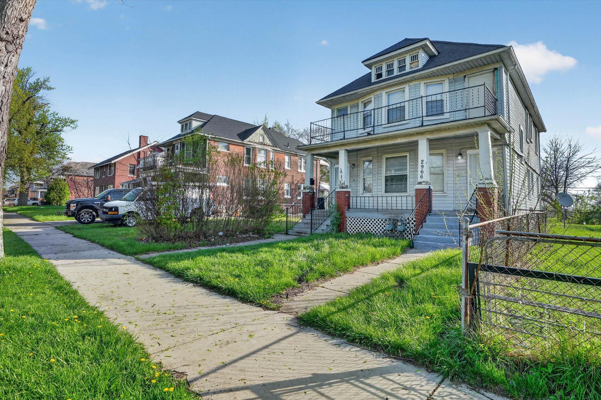 2966-2970 Harding Street Detroit, MI 48214 - Photo 4 of 39 04-2970-Harding-St-Detroit-MI-48214-Wind