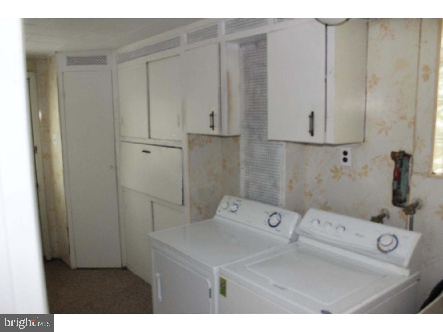 1174 Morefield Road Philadelphia, PA 19115 - Photo 22 of 24