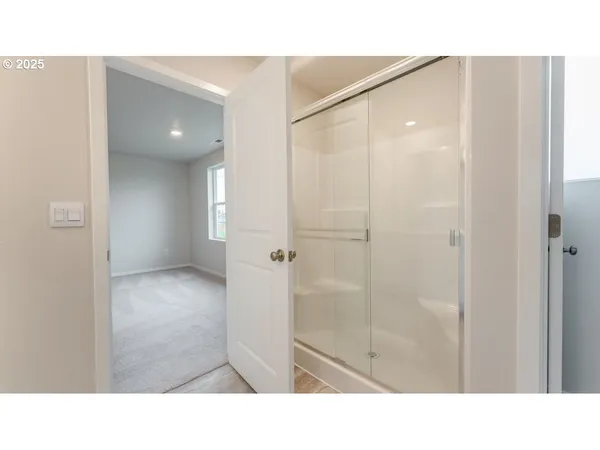 a open hall with a bench in it