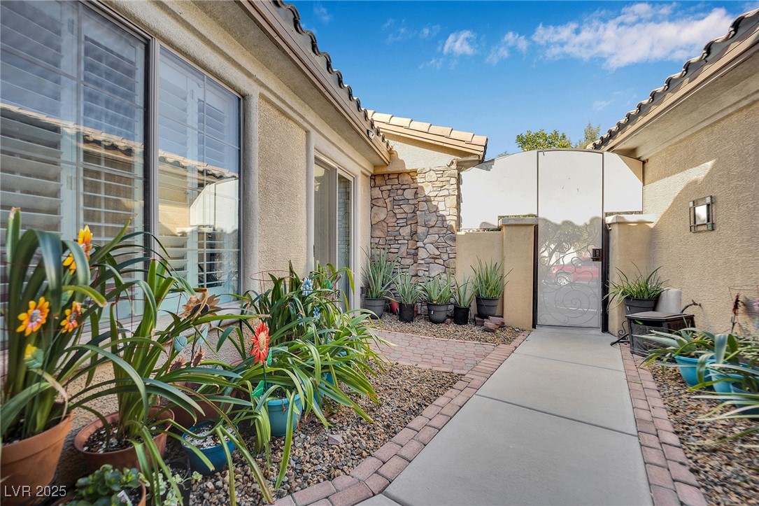8359 Nelson Ridge Lane Las Vegas, NV 89178 - Photo 6 of 32