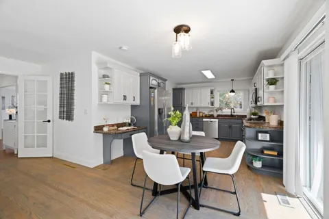 $3,695,000 | 1857 Hunt Drive, Burlingame, CA 94010