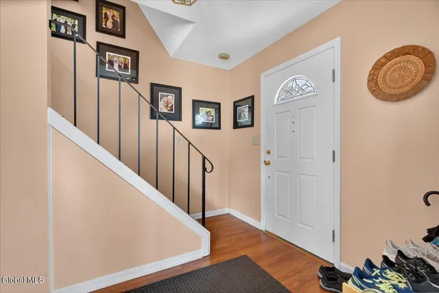 $479,000 | 23 Olde Coach Road, Glenville, NY 12302