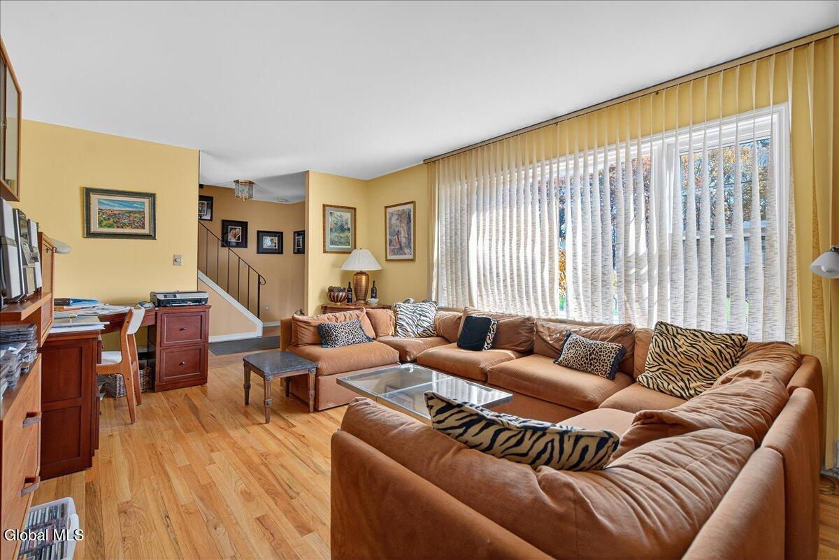 23 Olde Coach Road Glenville, NY 12302 - Photo 15 of 44 48-23 OLDE COACH-4