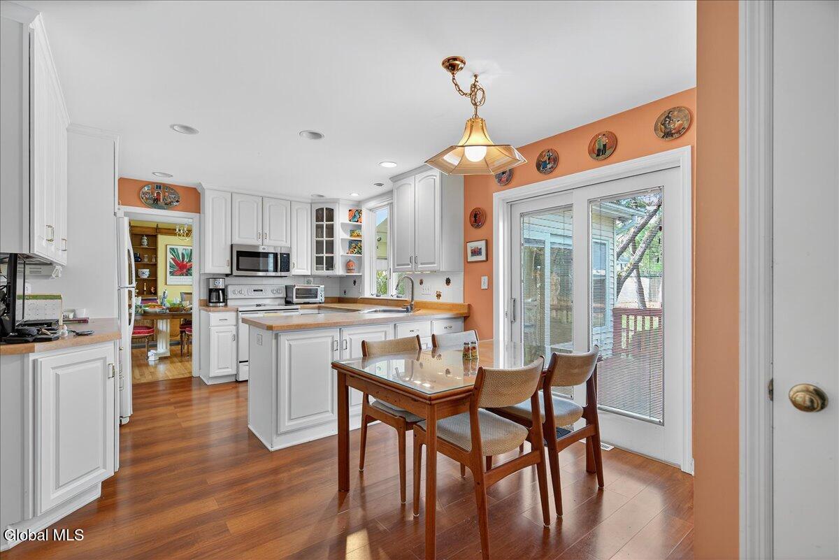 23 Olde Coach Road Glenville, NY 12302 - Photo 16 of 44 38-23 OLDE COACH-14