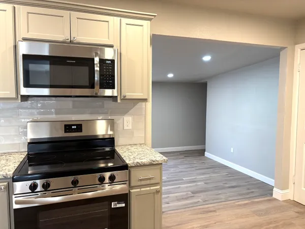 $172,500 | 802 South Lons Street, Brownfield, TX 79316