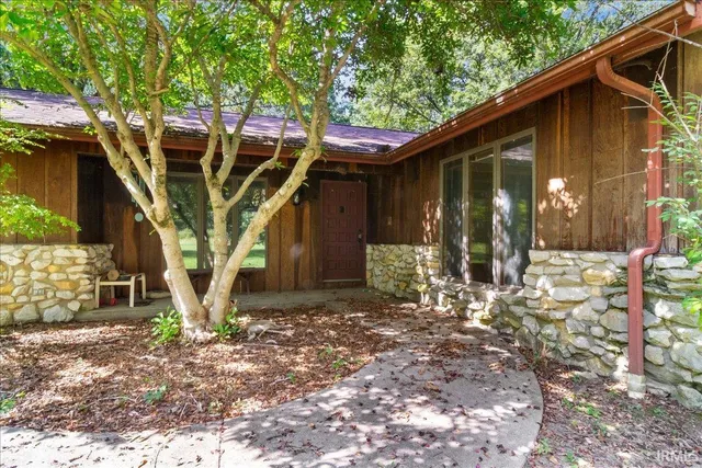 $299,900 | 1673 County Road 1100 East, Carmi, IL 62821