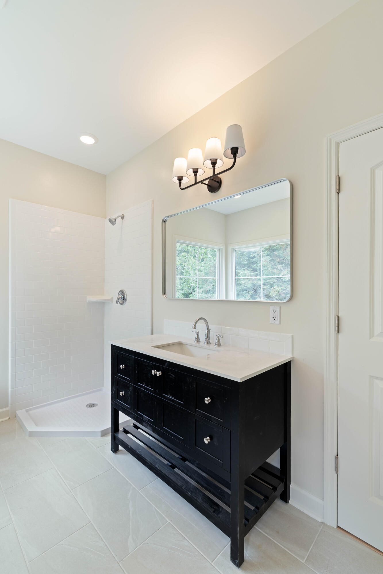293 Peavine Way Rock Spring, GA 30739 - Photo 24 of 44 Main Bathroom - 5 (1)