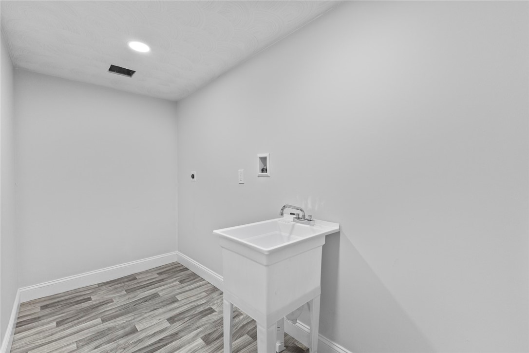 3 Riverview Avenue Westerly, RI 02891 - Photo 32 of 36