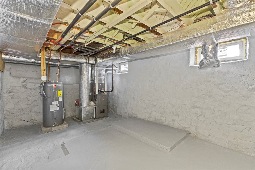 3 Riverview Avenue Westerly, RI 02891 - Photo 33 of 36