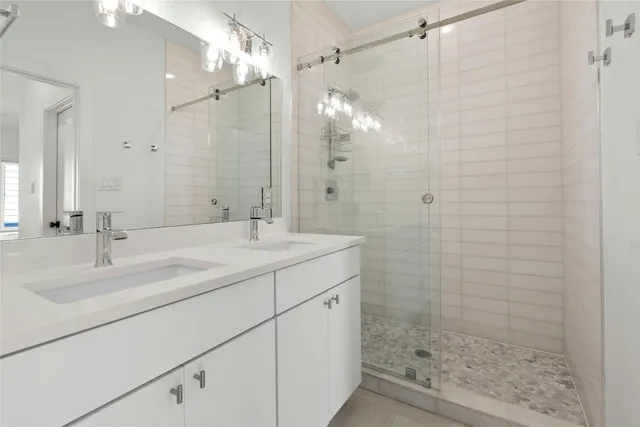 $3,500 | 5812 Sutherlin Road, Unit 13, Austin, TX 78723