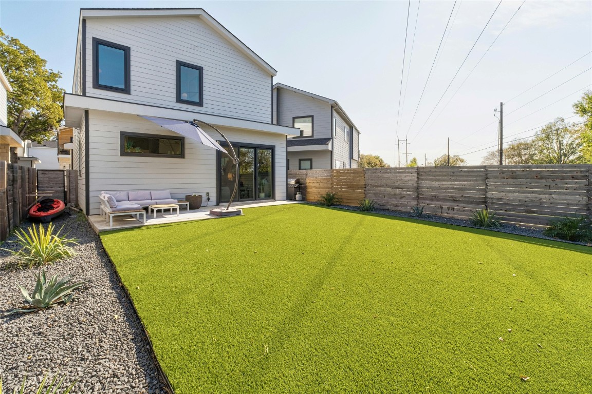 5812 Sutherlin Road, Unit 13 Austin, TX 78723 - Photo 23 of 30