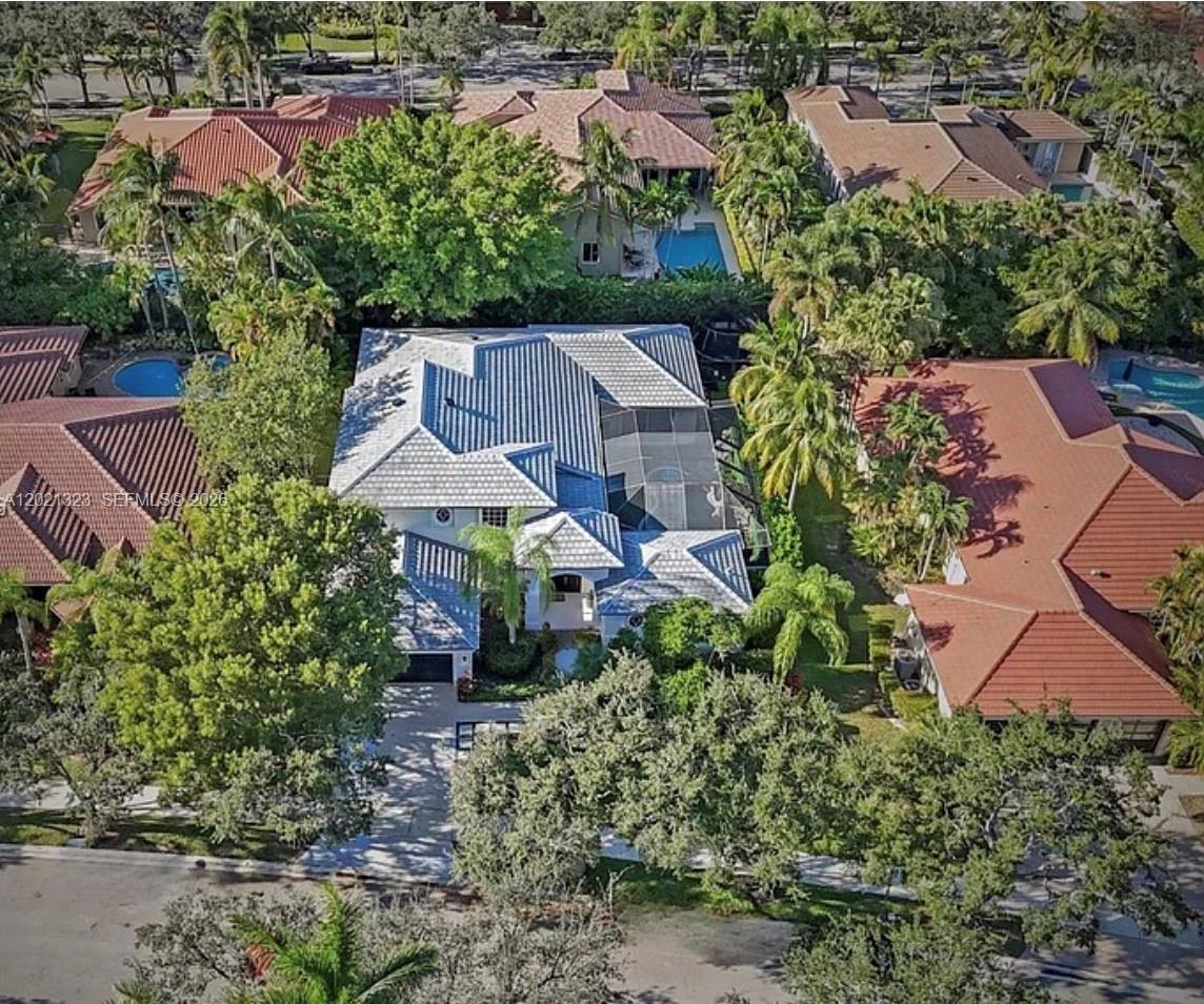 354 Mallard Road, Unit O Weston, FL 33327 - Photo 28 of 29 an aerial view of multiple house