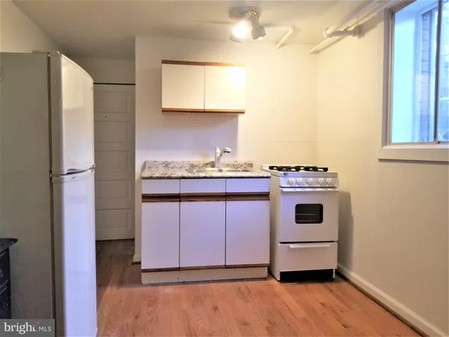 $975,000 | 806 Maplewood Avenue, Takoma Park, MD 20912