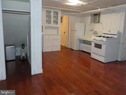 $975,000 | 806 Maplewood Avenue, Takoma Park, MD 20912