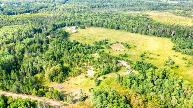 $299,900 | 7349 Lax Road, Embarrass, MN 55732