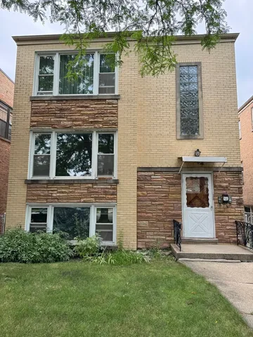 $1,750 | 5452 North Central Avenue, Unit 1, Chicago, IL 60630