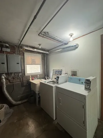 $1,750 | 5452 North Central Avenue, Unit 1, Chicago, IL 60630