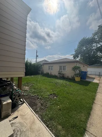 $1,750 | 5452 North Central Avenue, Unit 1, Chicago, IL 60630