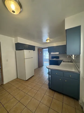 $1,750 | 5452 North Central Avenue, Unit 1, Chicago, IL 60630