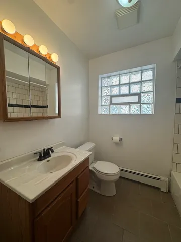 $1,750 | 5452 North Central Avenue, Unit 1, Chicago, IL 60630