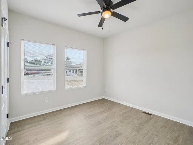 $279,900 | 137 West Old Glencoe Road, Burlington, NC 27217