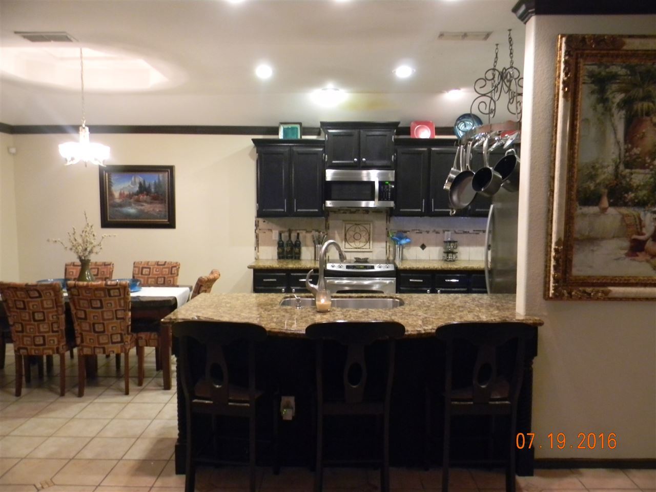 2040 Lima Loop Laredo, TX 78045 - Photo 9 of 16 Gallery Image 9