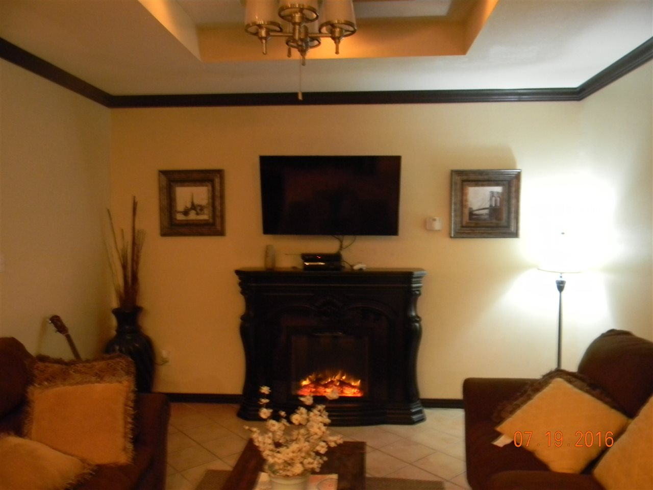 2040 Lima Loop Laredo, TX 78045 - Photo 10 of 16 Gallery Image 10