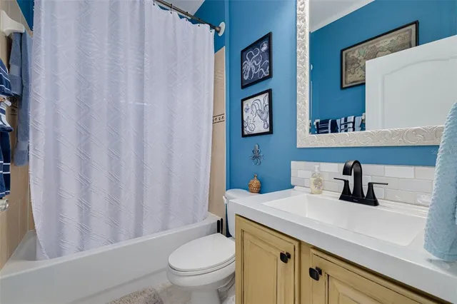 $584,900 | 2111 Colville Chase Drive, Ruskin, FL 33570