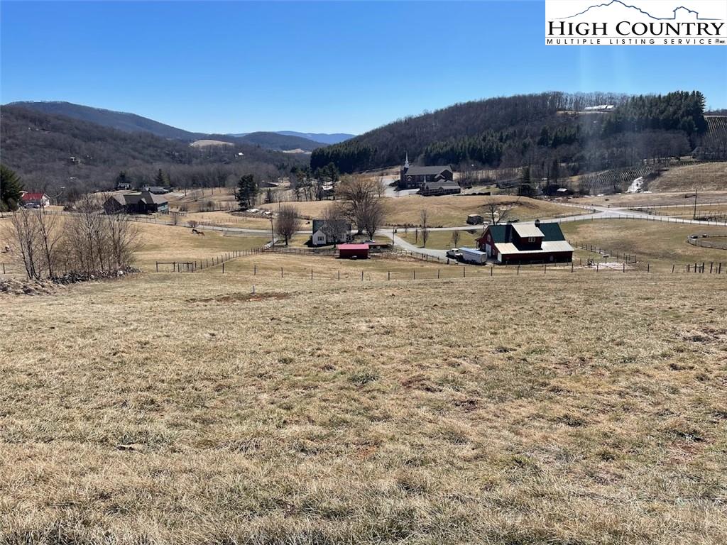 258 Walter Ridge Road West Jefferson, NC 28694 - Photo 1 of 29 Gallery Image 1