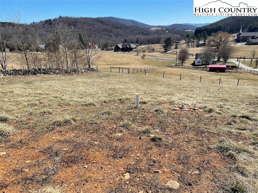 258 Walter Ridge Road West Jefferson, NC 28694 - Photo 12 of 29 Gallery Image 12