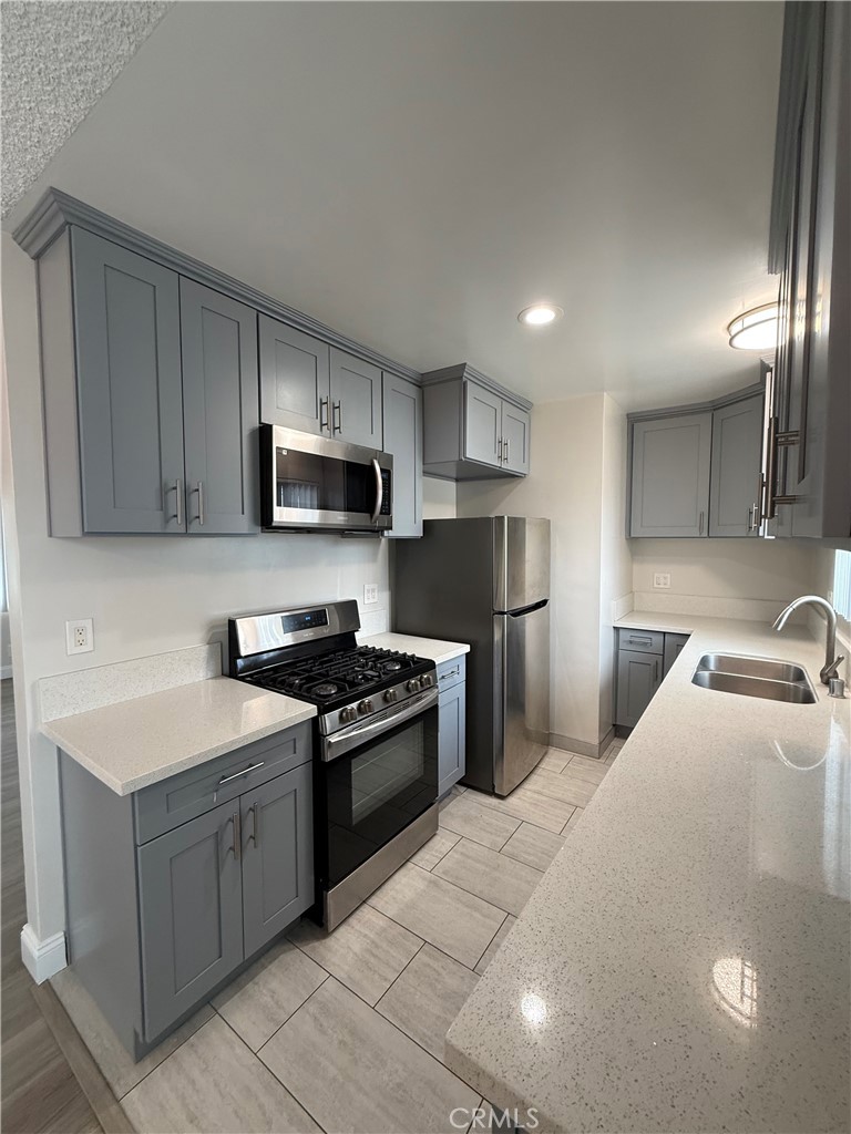 1119 West Duarte Road, Unit 18 Arcadia, CA 91007 - Photo 7 of 12 Gallery Image 7