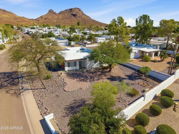 $495,000 | 1301 East Canterbury Drive, Phoenix, AZ 85022