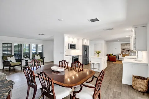 $1,650,000 | 4240 Northeast 28th Avenue, Fort Lauderdale, FL 33308
