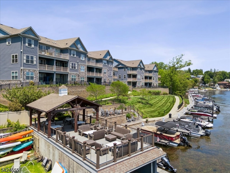 401 Mariners Pointe Hopatcong, NJ 07843 - Photo 40 of 42