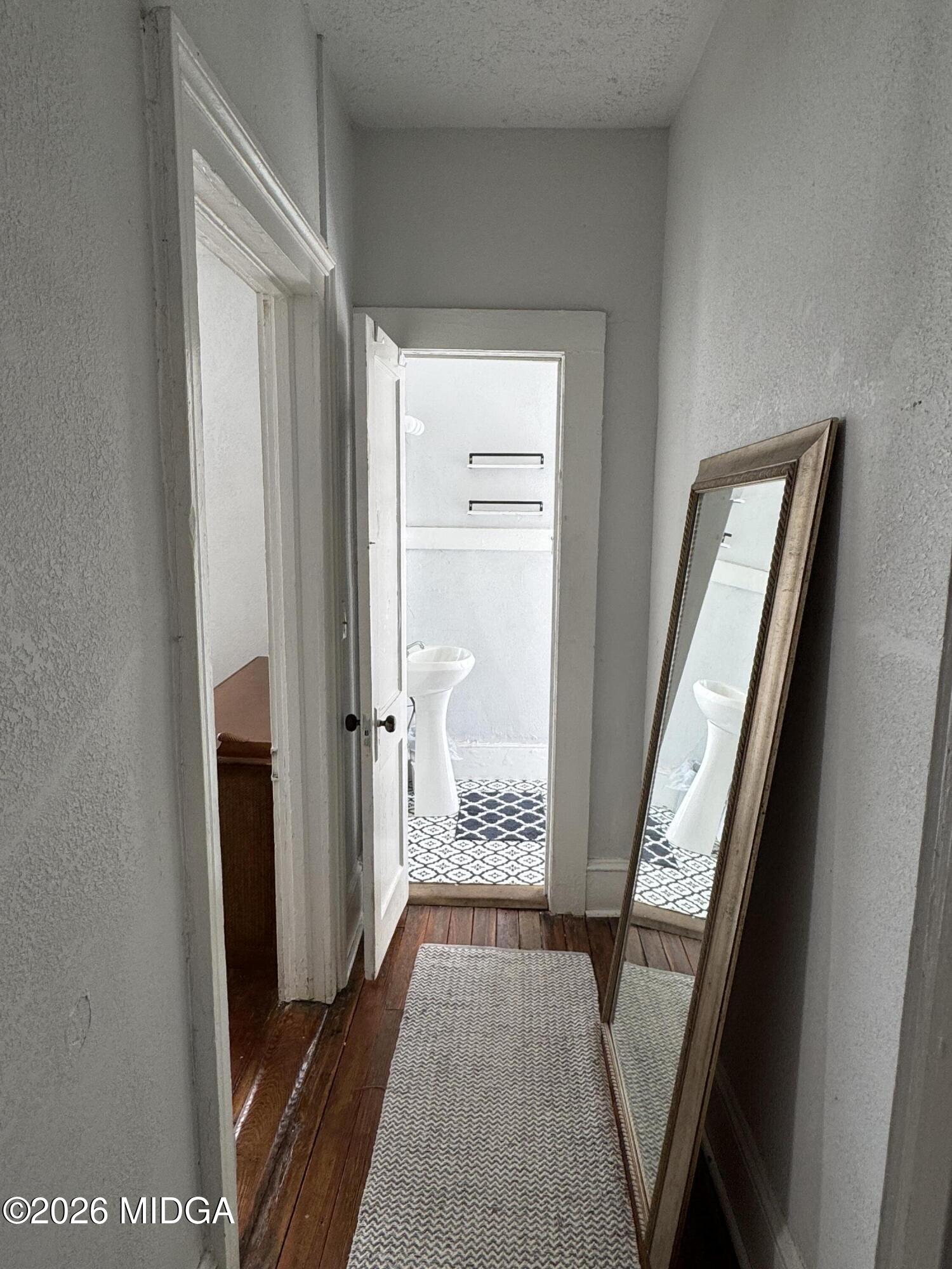 1687 Lawton Avenue Macon, GA 31201 - Photo 20 of 22 a view of a hallway