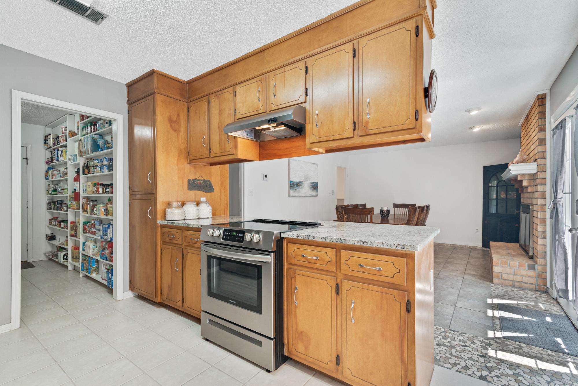 2562 Santa Rosa Drive Lillian, AL 36549 - Photo 13 of 41