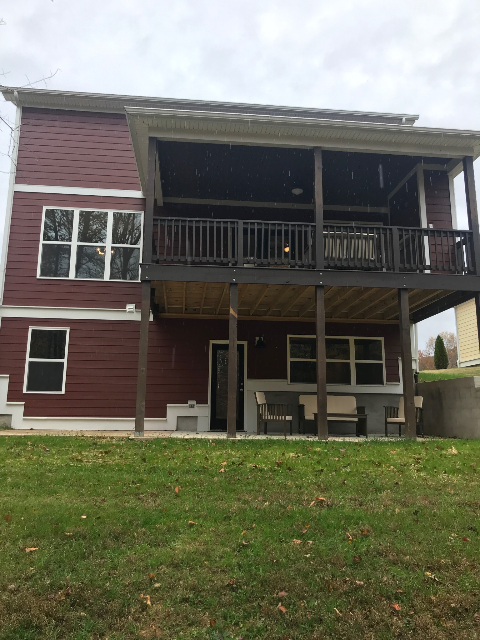 215 Evans Drive Tullahoma, TN 37388 - Photo 3 of 44 a front view of a house with a garden